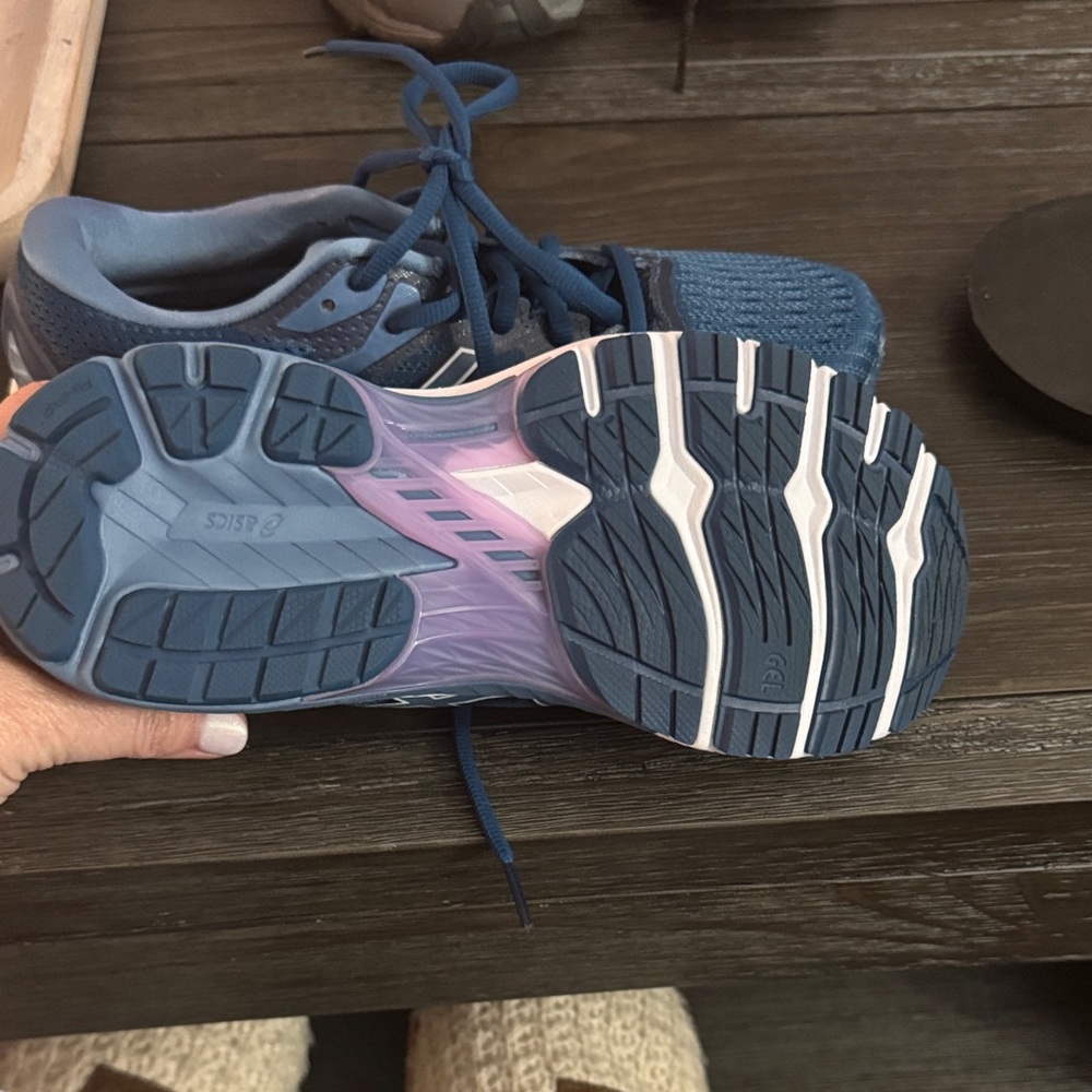 ASICS Women's Navy and White Running Shoes with FlyteFoam Midsole - Picture 2 of 3